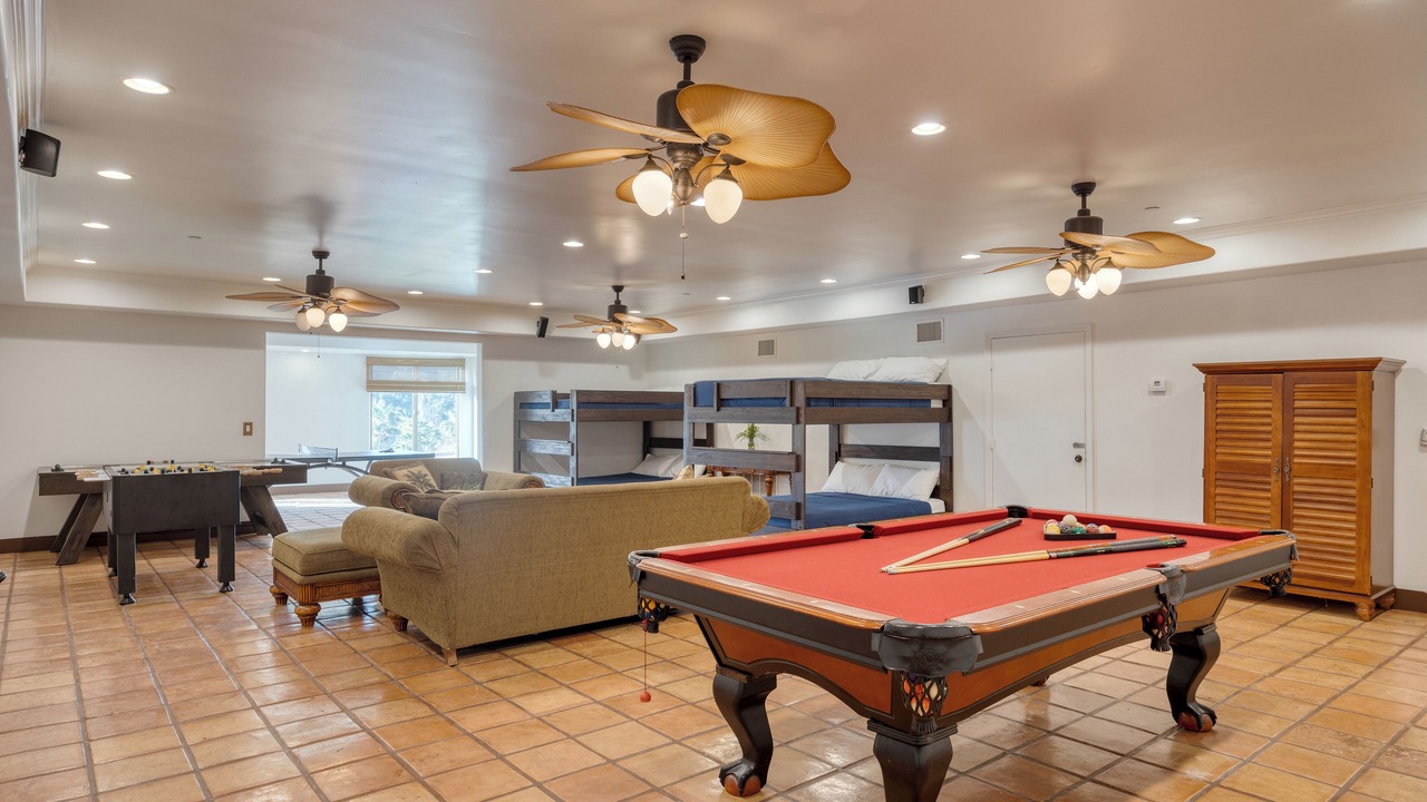 Photo of Bedroom in Valley Center