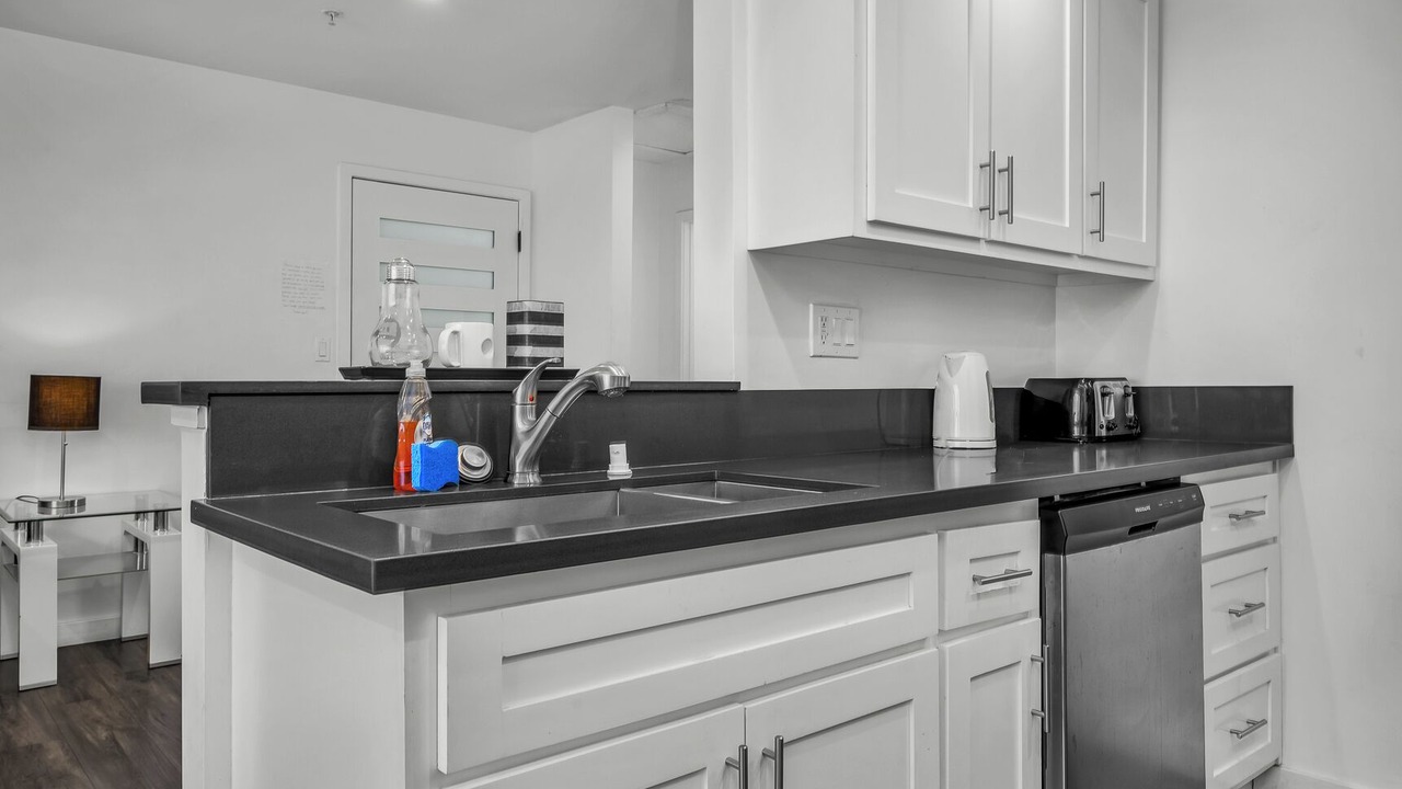 Photo of Kitchen in Rampart Village