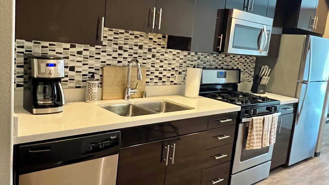 Photo of Kitchen in Airport Area