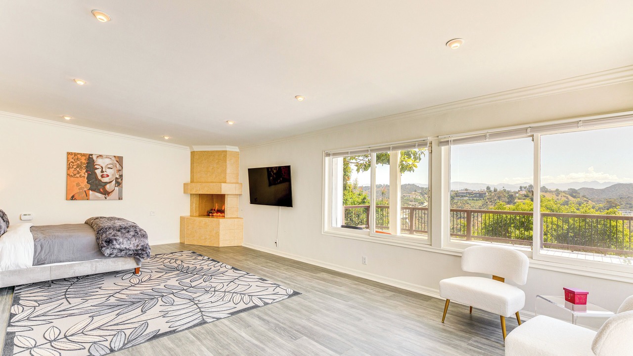 Photo of Livingroom in Bel Air