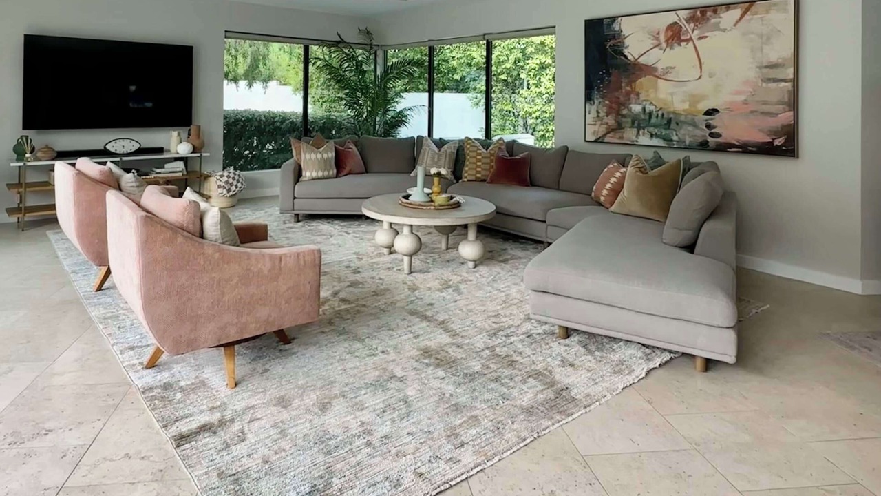 Photo of Livingroom in The Mesa