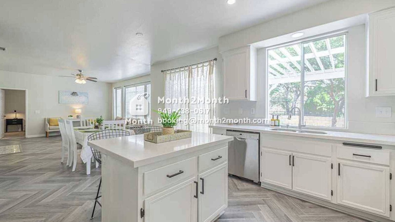 Photo of Kitchen in Palmdale