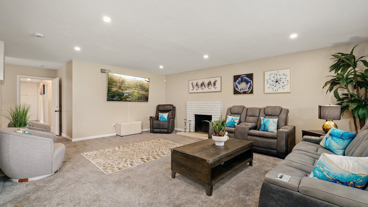 Photo of Livingroom in Buena Park