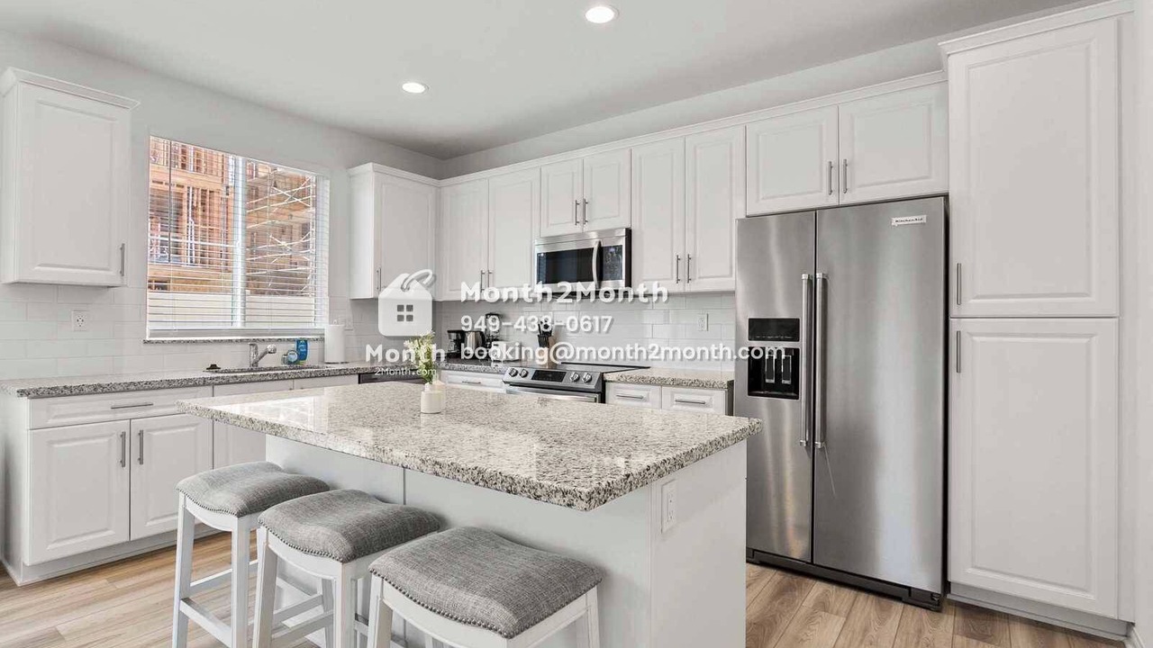 Photo of Kitchen in Palmdale