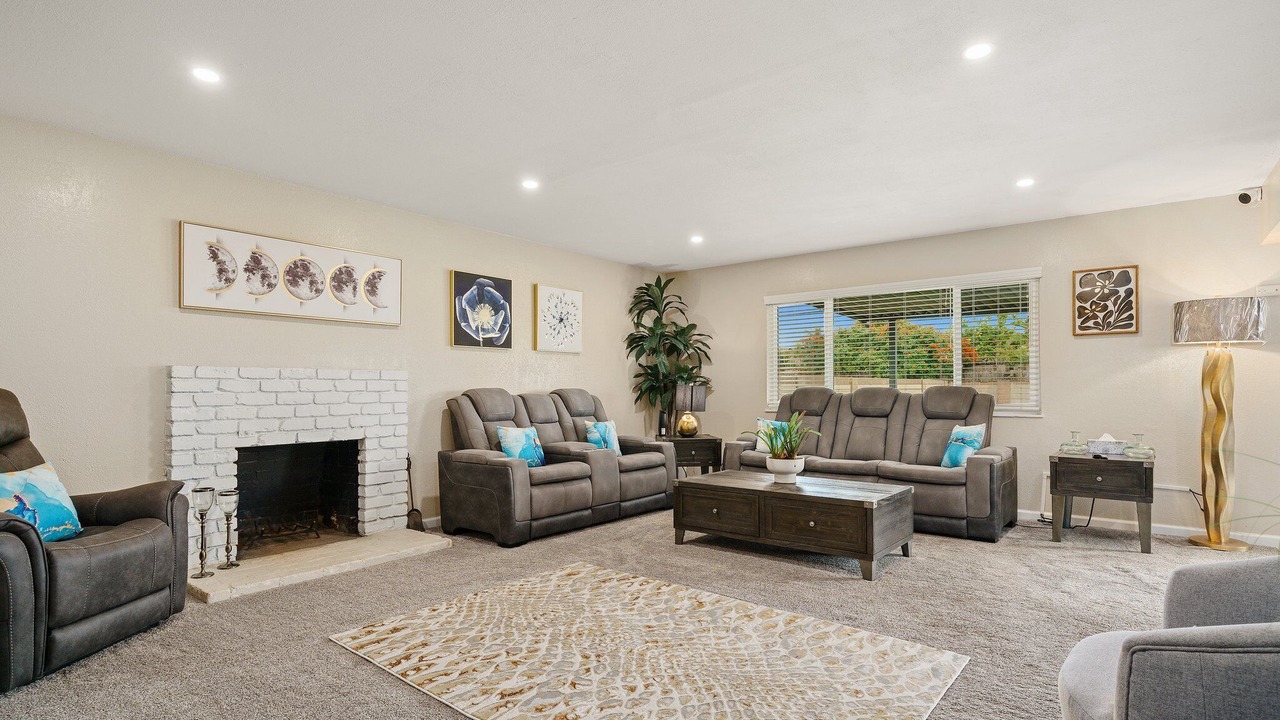 Photo of Livingroom in Buena Park