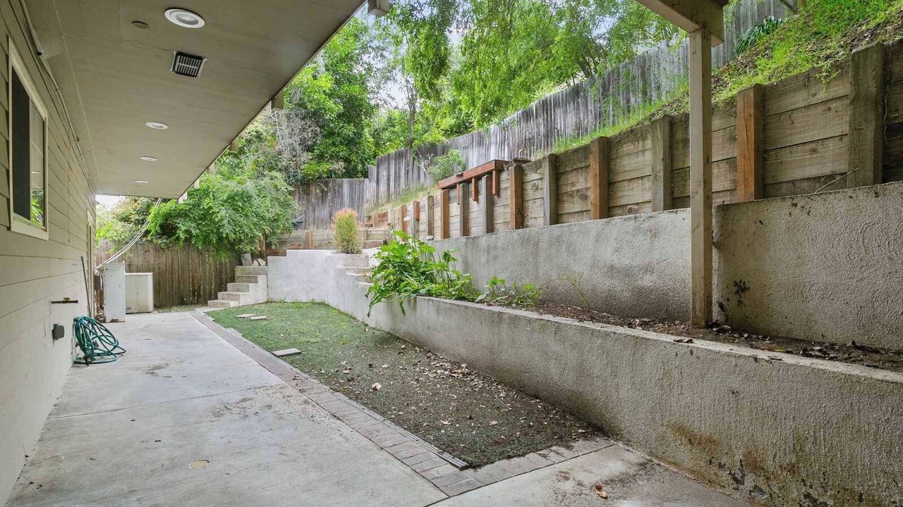 Photo of Outdoor in Eagle Rock