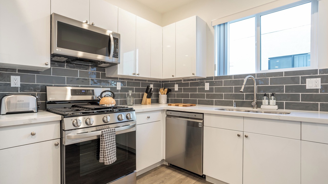 Photo of Kitchen in Pico-Union