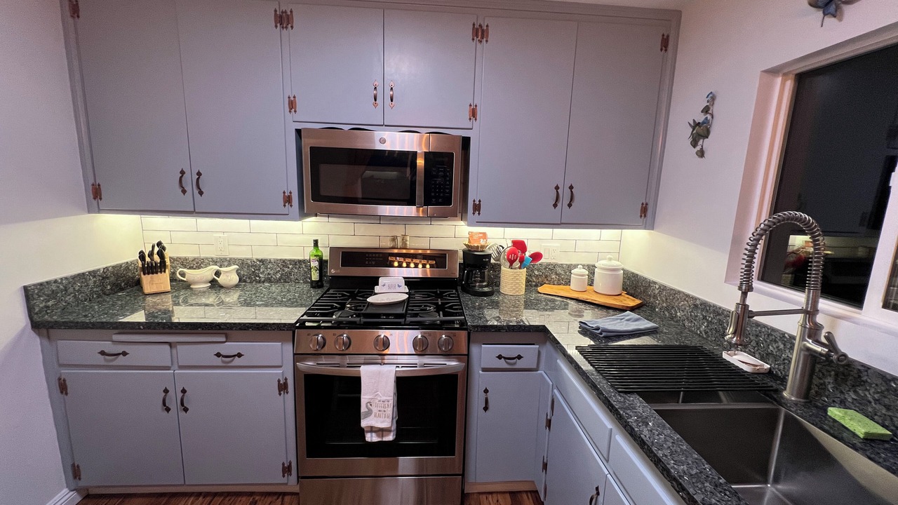 Photo of Kitchen in Frazier Park