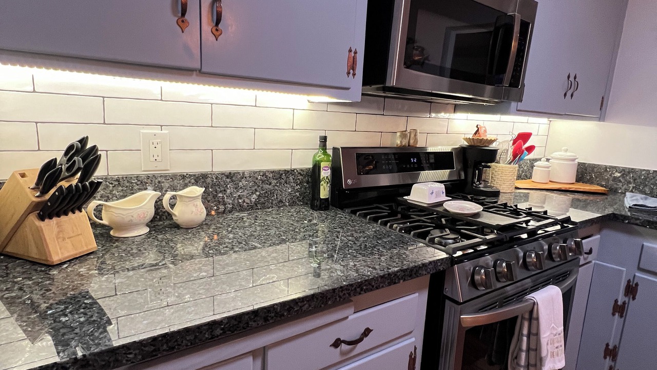 Photo of Kitchen in Frazier Park