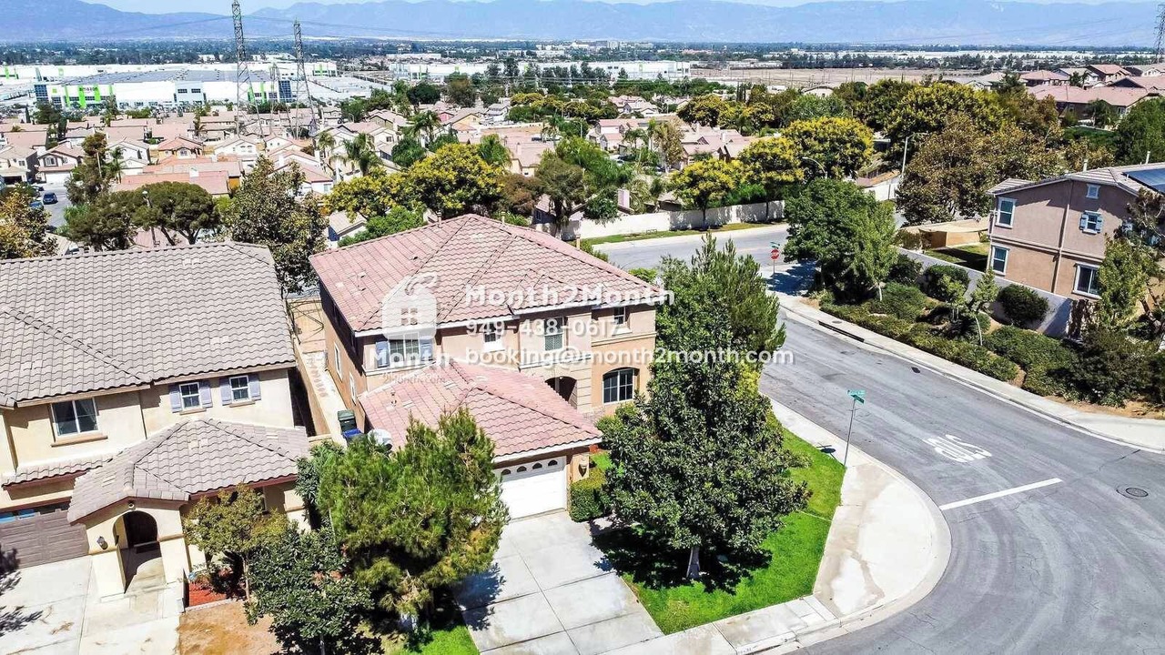 Photo of Outdoor in Southridge Village