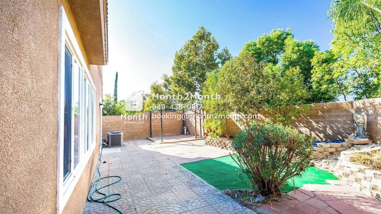 Photo of Outdoor in Southridge Village