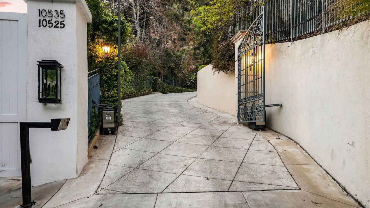 Photo of Outdoor in Bel Air