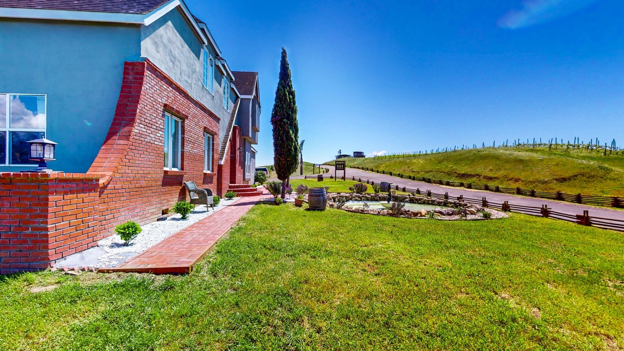 Photo of Outdoor in Penngrove