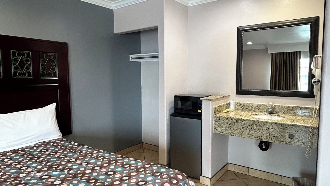 Photo of Bedroom in La Habra