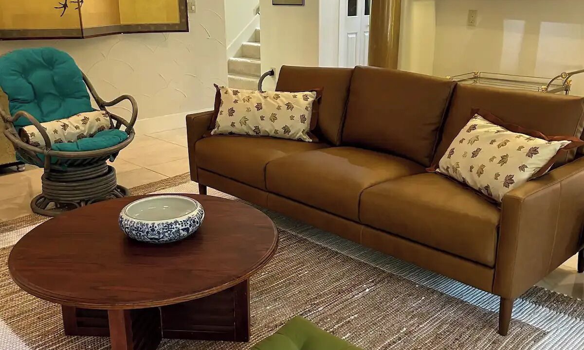 Photo of Livingroom in Saratoga