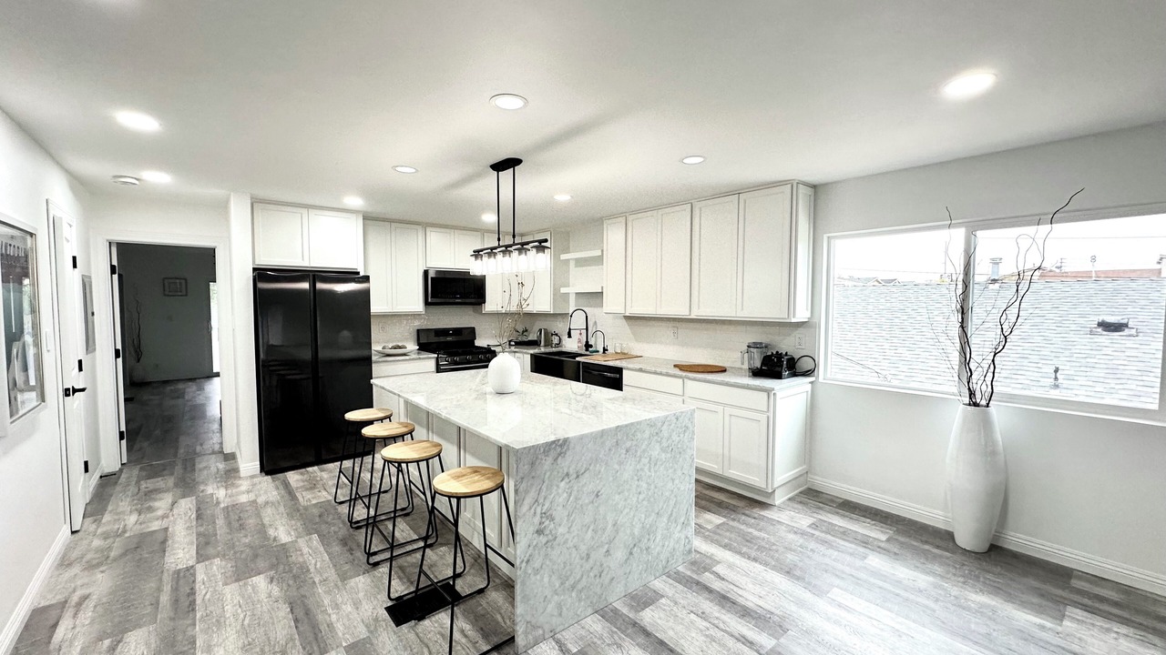 Photo of Kitchen in Lawndale