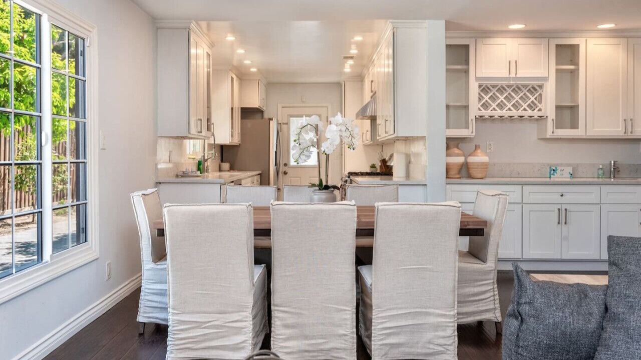 Photo of Kitchen in Tarzana