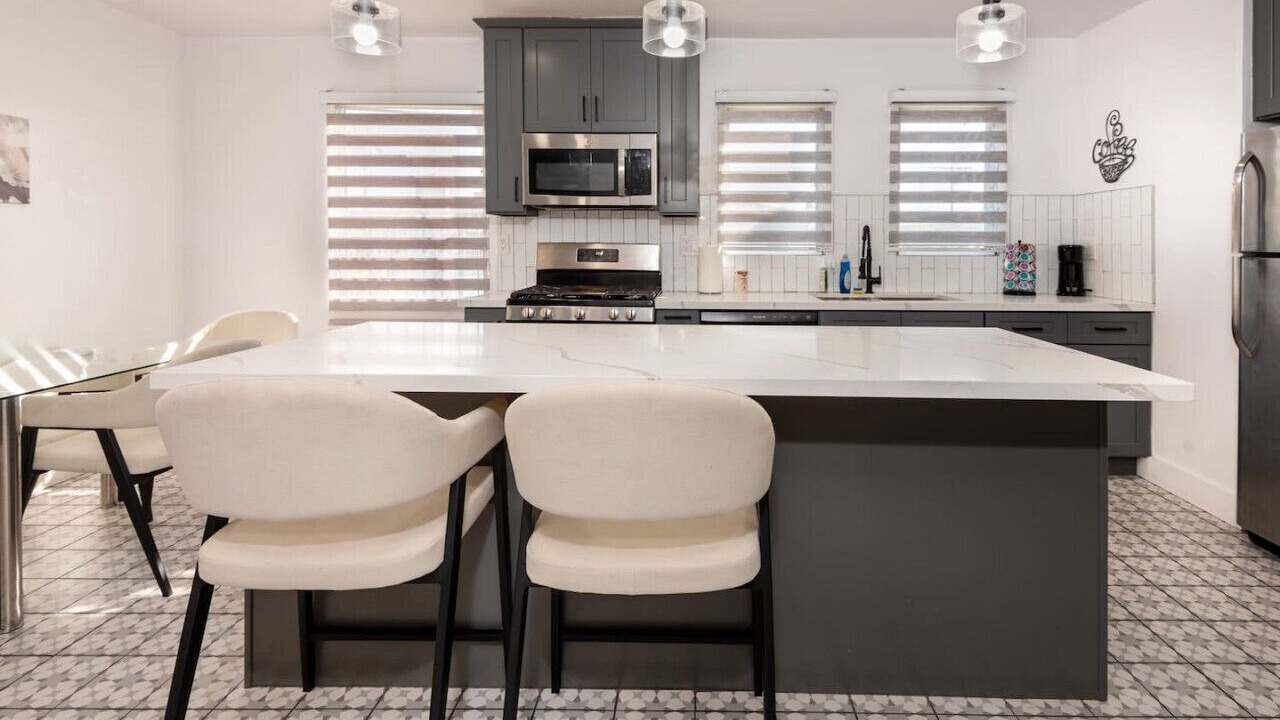 Photo of Kitchen in La Brea