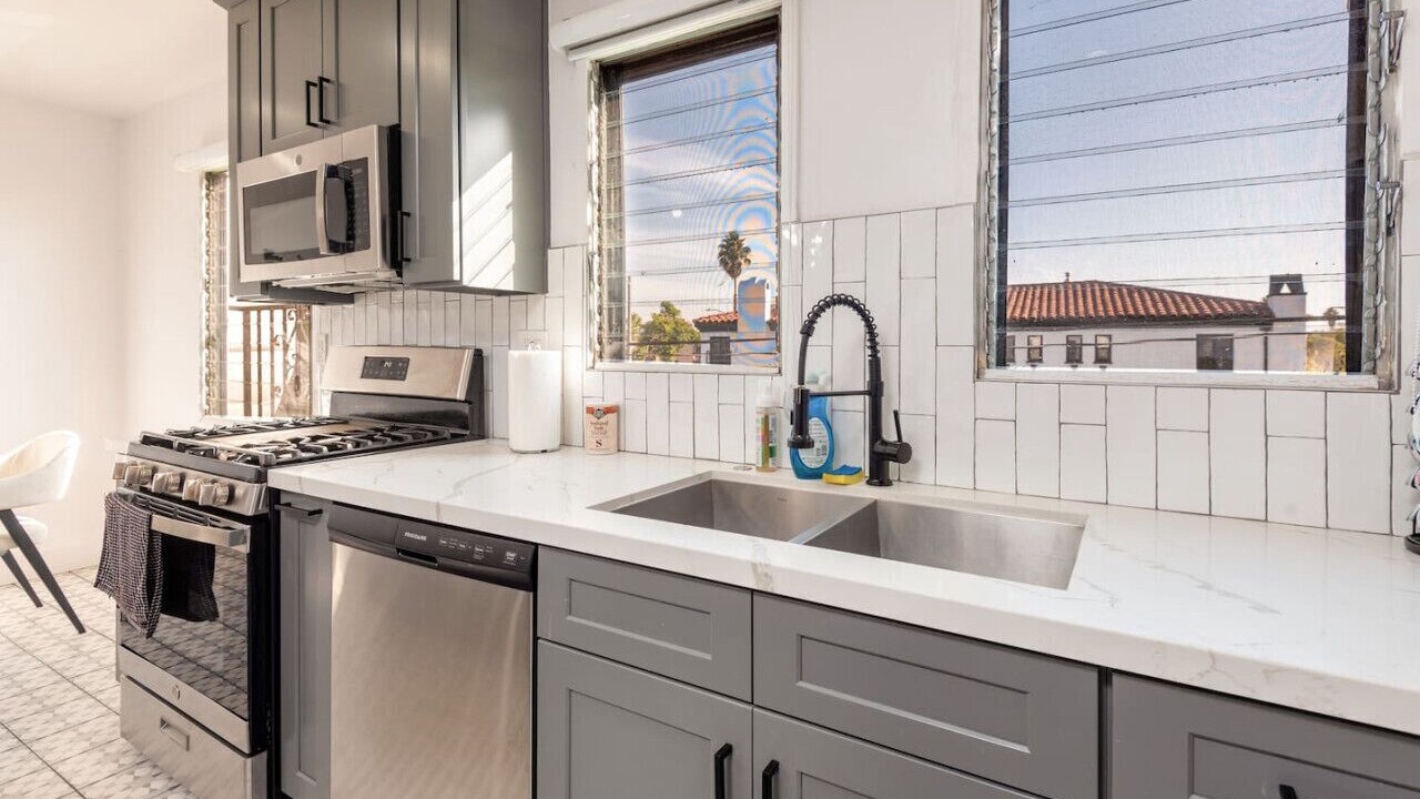 Photo of Kitchen in La Brea