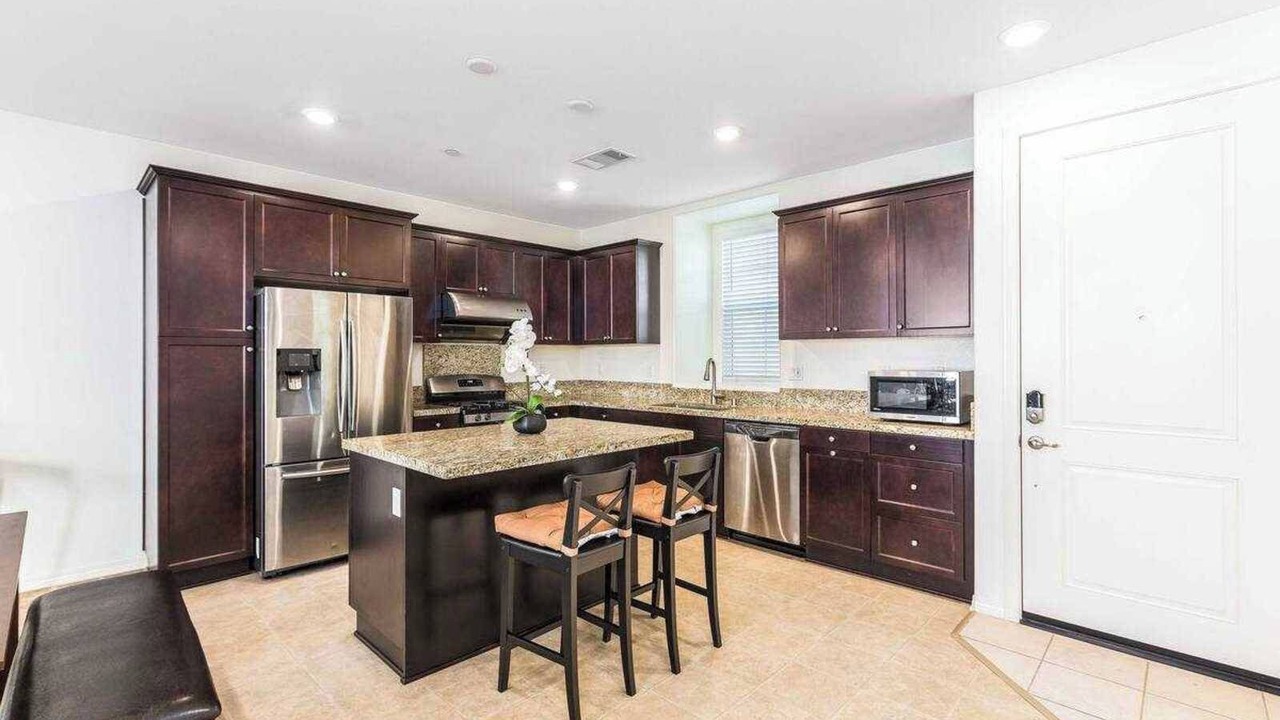Photo of Kitchen in Eastvale Downs