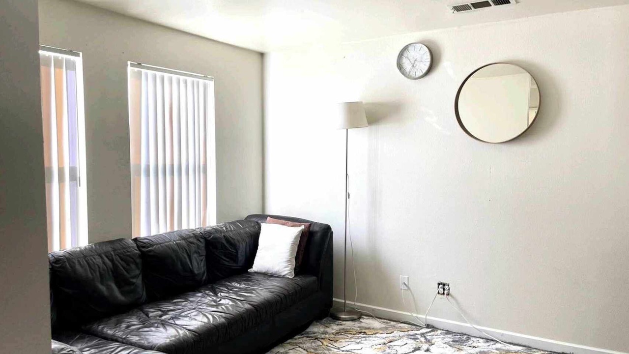 Photo of Livingroom in Boyle Heights