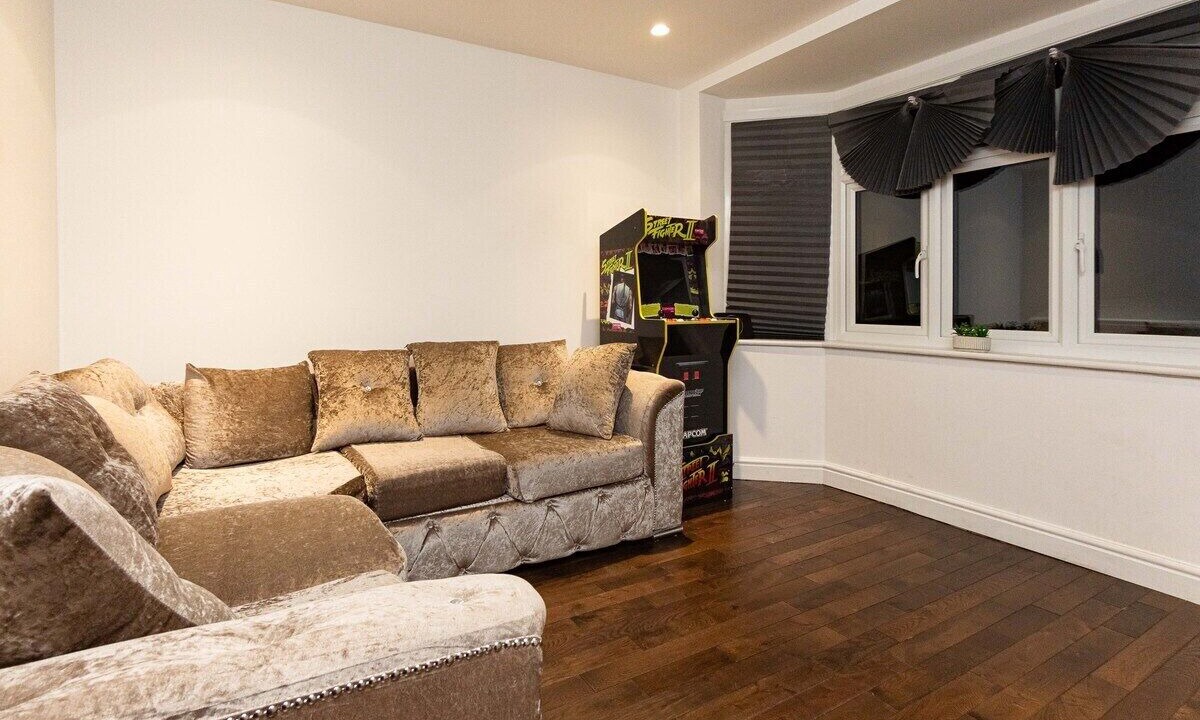 Photo of Livingroom in Bumble's Green