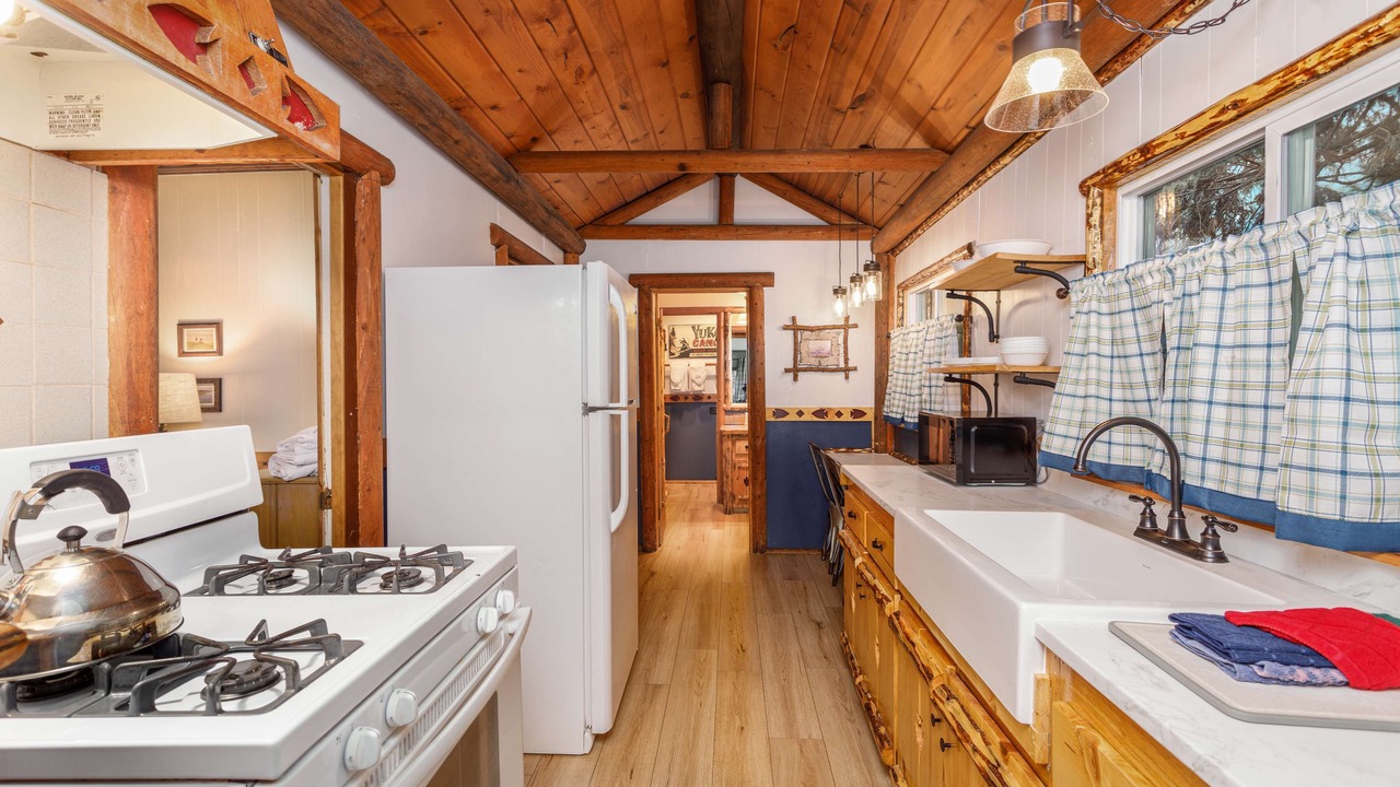Photo of Kitchen in Twin Peaks