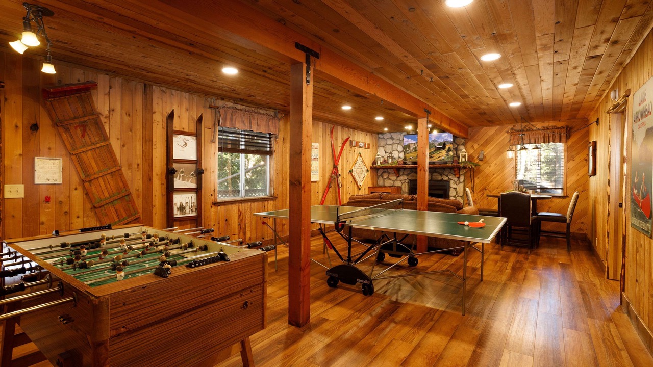 Photo of Livingroom in Twin Peaks