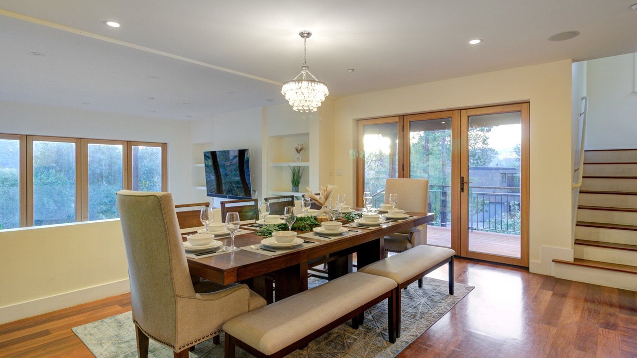 Photo of Others in San Anselmo