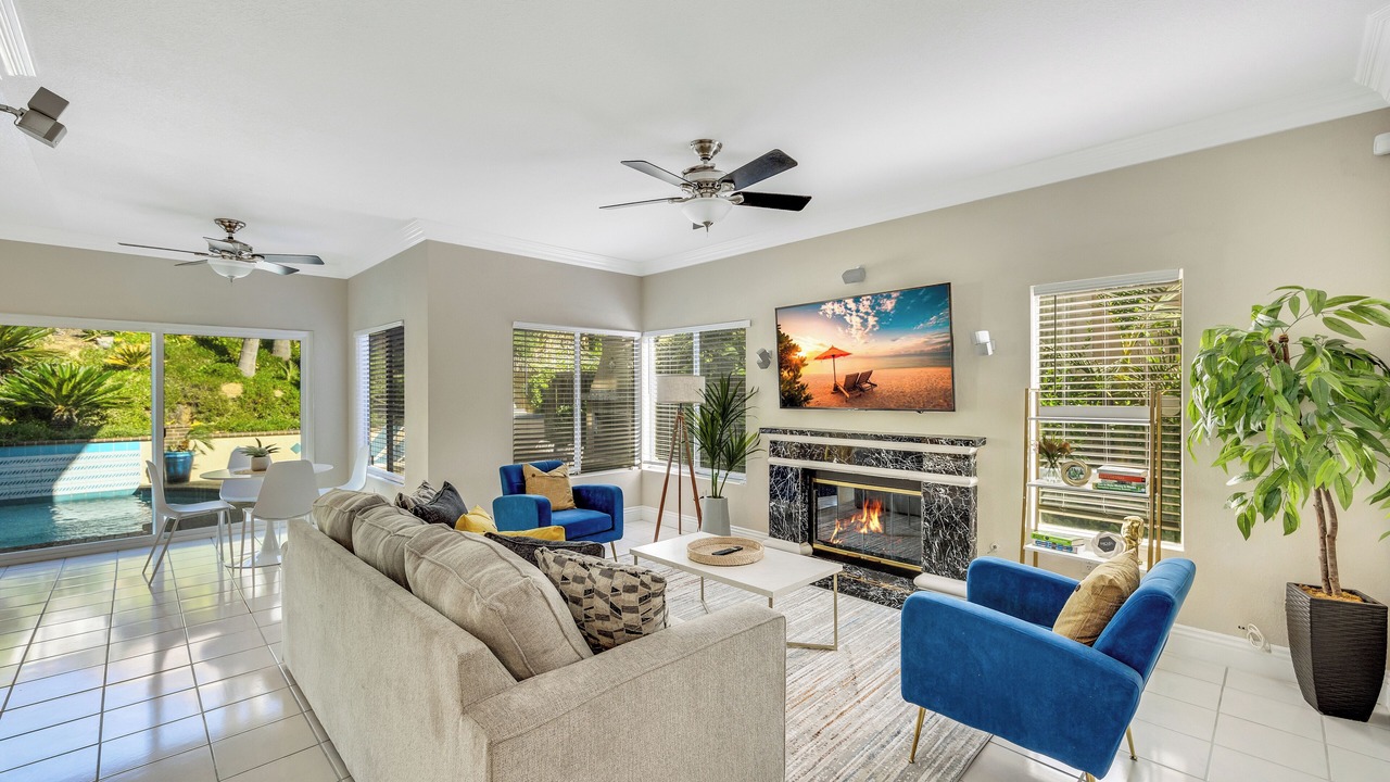 Photo of Livingroom in La Sierra