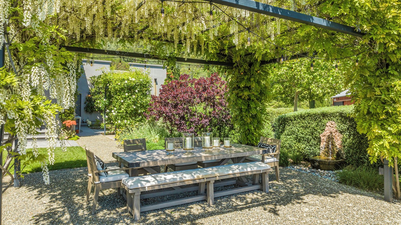 Photo of Outdoor in Cloverdale
