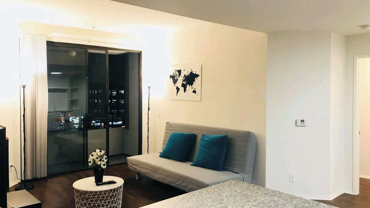 Photo of Livingroom in Koreatown