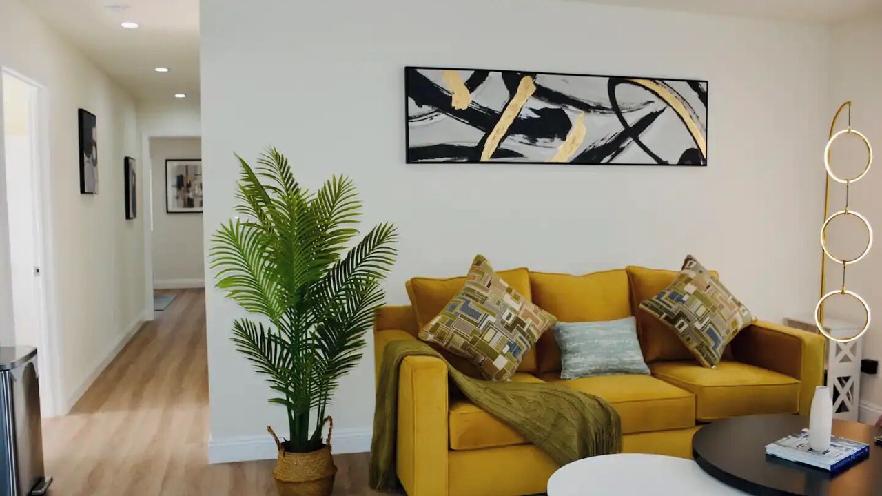 Photo of Livingroom in La Puente