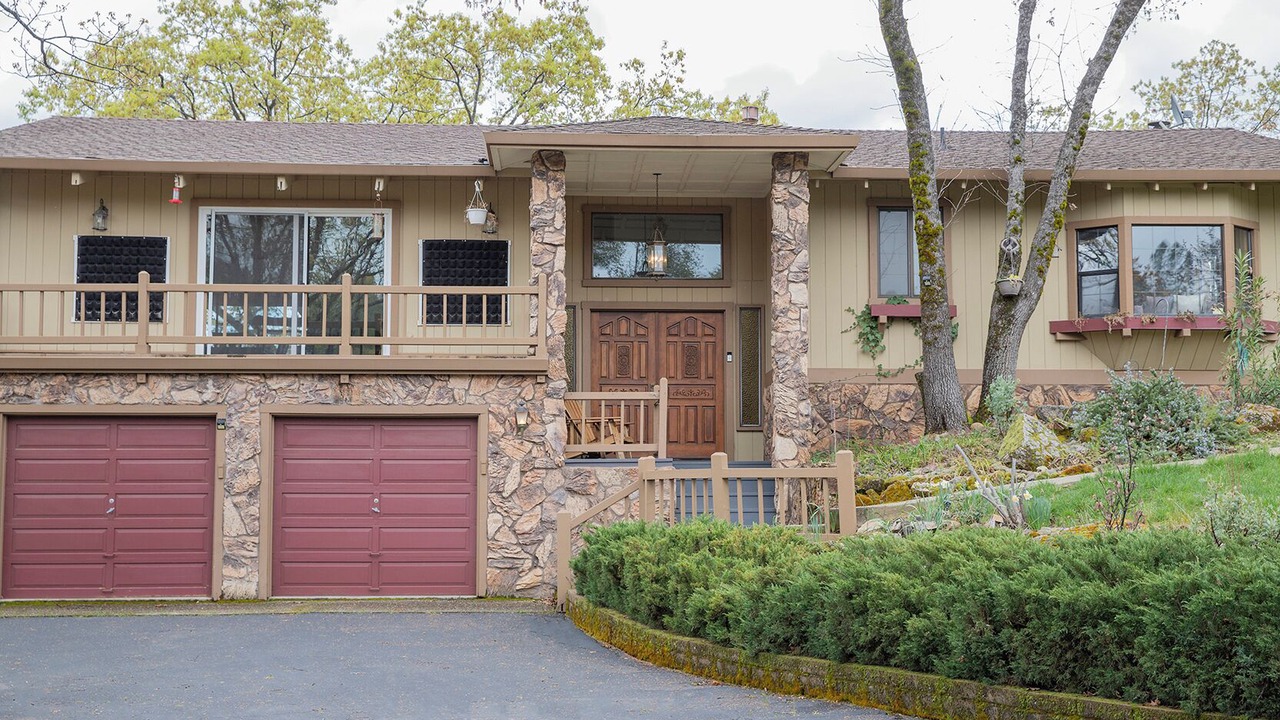Photo of Outdoor in Phoenix Lake-Cedar Ridge
