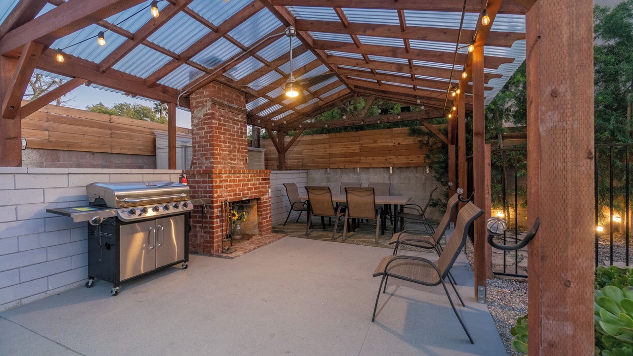 Photo of Outdoor in Valley Village
