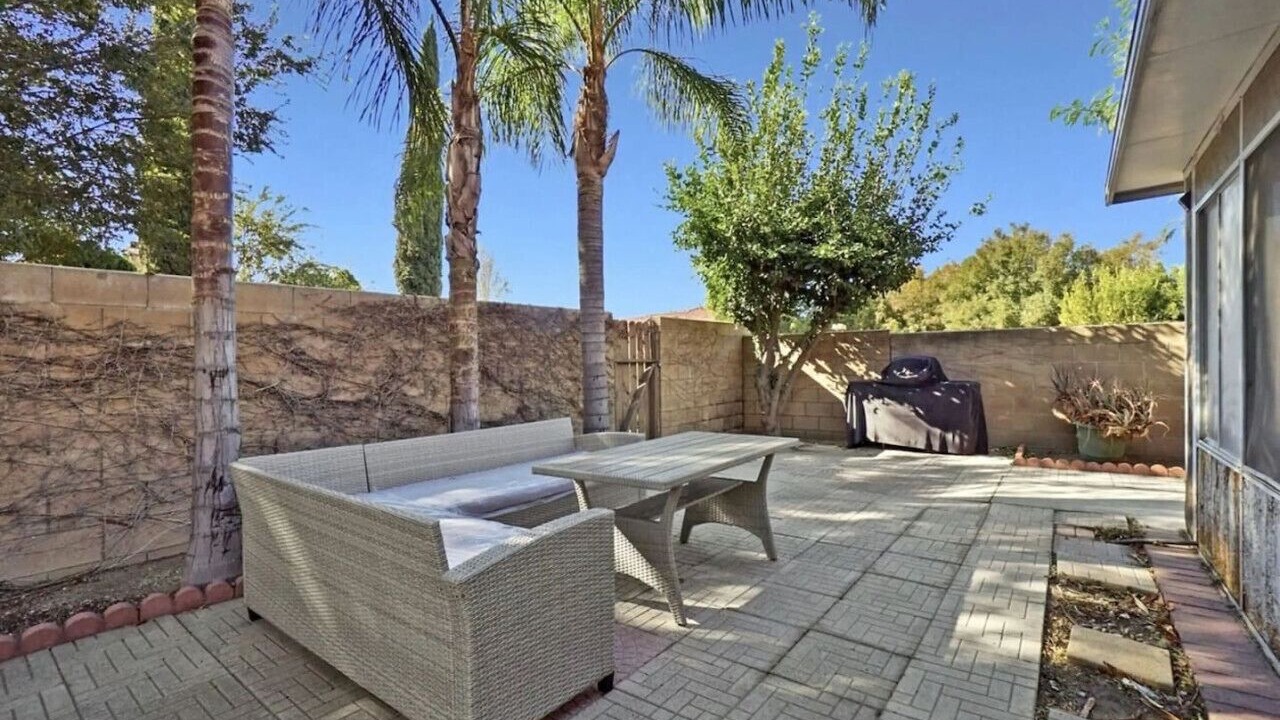 Photo of Patio Balcony in Rialto