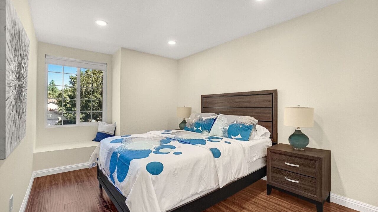 Photo of Bedroom in Rialto