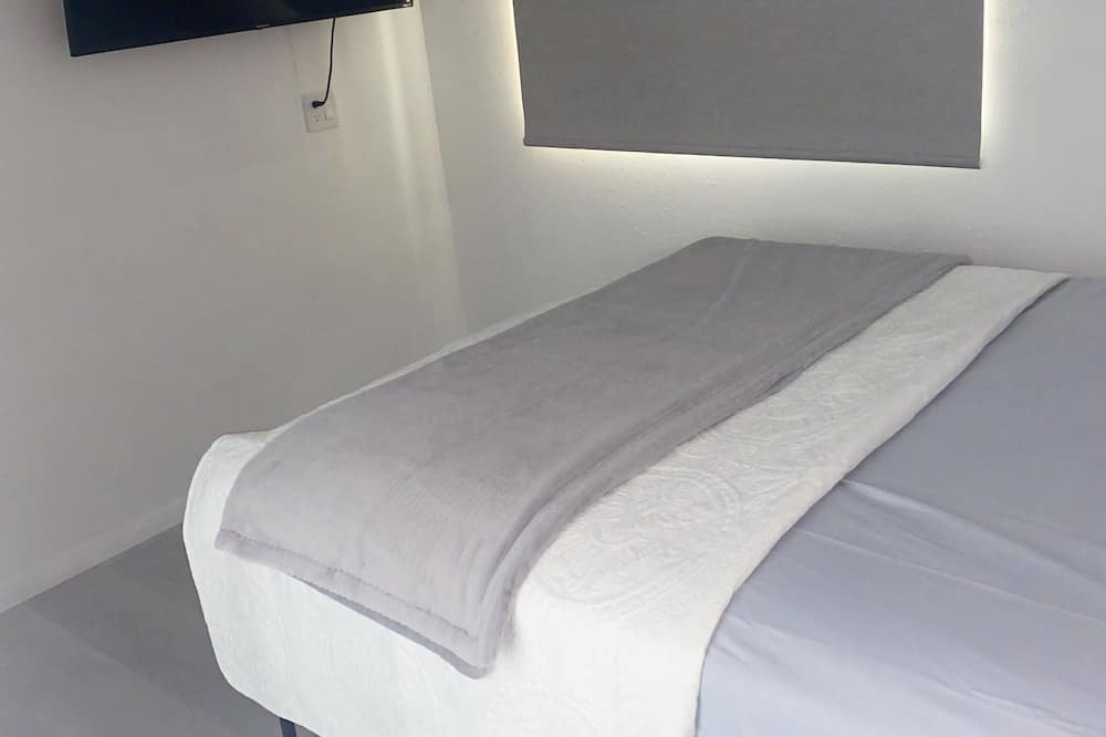 Photo of Bedroom in Coachella