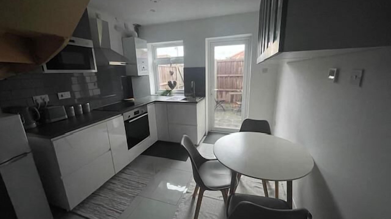 Photo of Kitchen in Eltham West