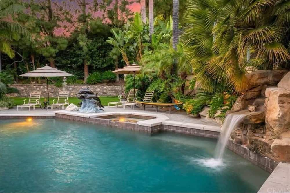 Photo of Outdoor in Foothill Ranch