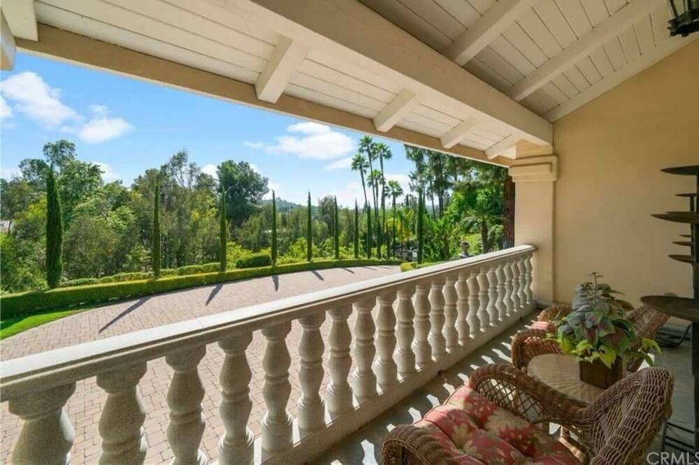 Photo of Outdoor in Foothill Ranch