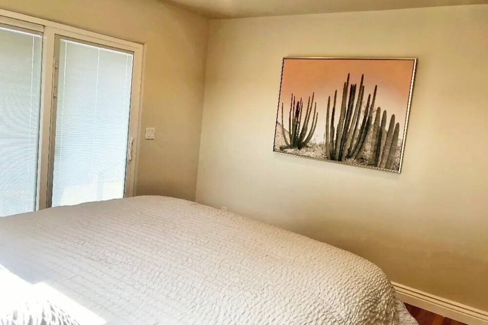 Photo of Bedroom in Seaside