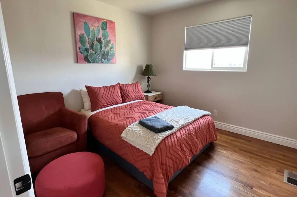 Photo of Bedroom in Seaside