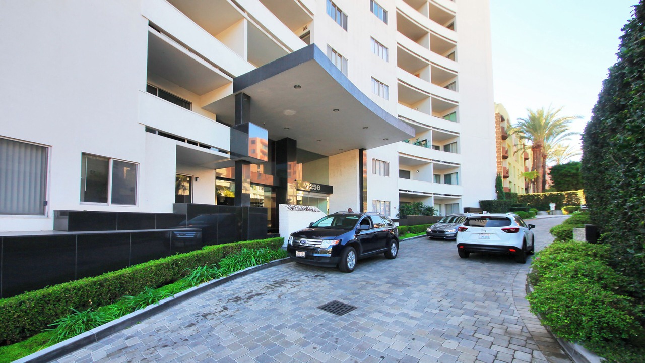 Photo of Outdoor in Hollywood Hills
