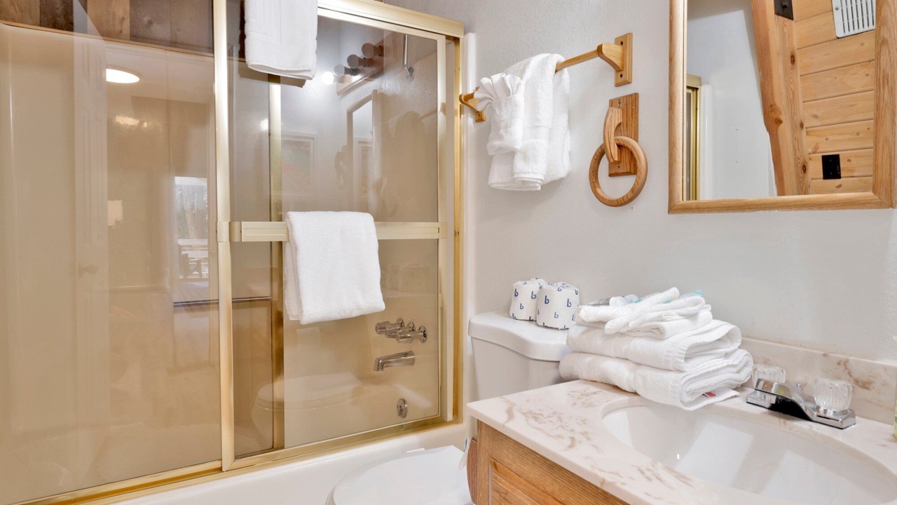 Photo of Bathroom in Fox Farm