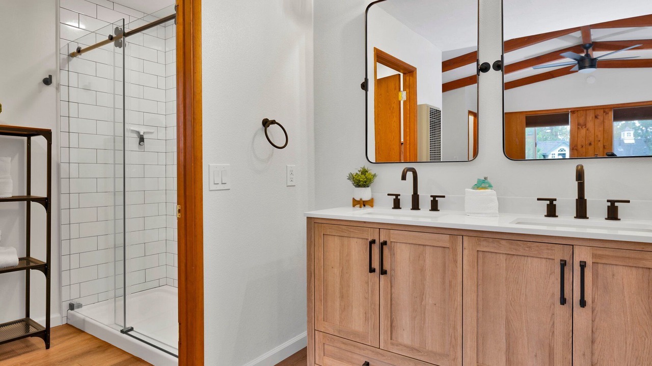 Photo of Bathroom in Boulder Bay