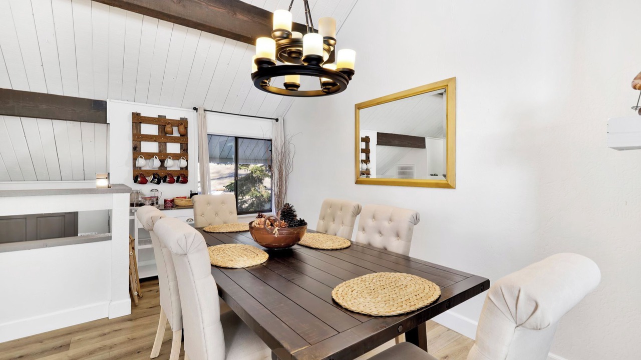 Photo of Bedroom in Big Bear Lake