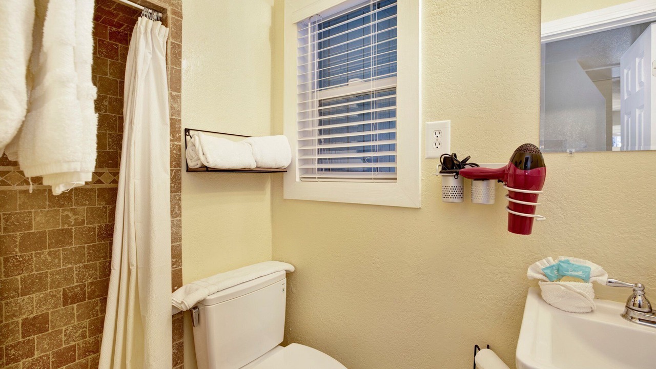 Photo of Bathroom in Boulder Bay