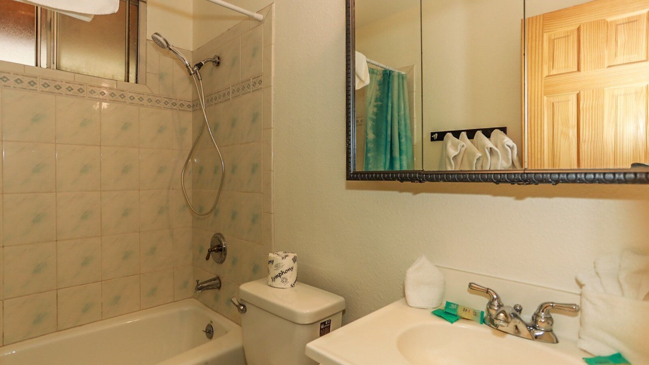 Photo of Bathroom in Whispering Forest