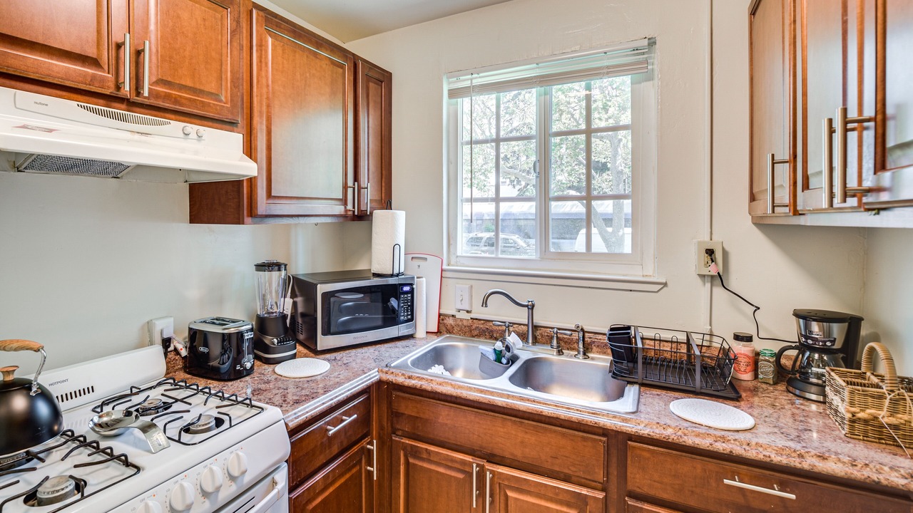 Photo of Kitchen in Newhall